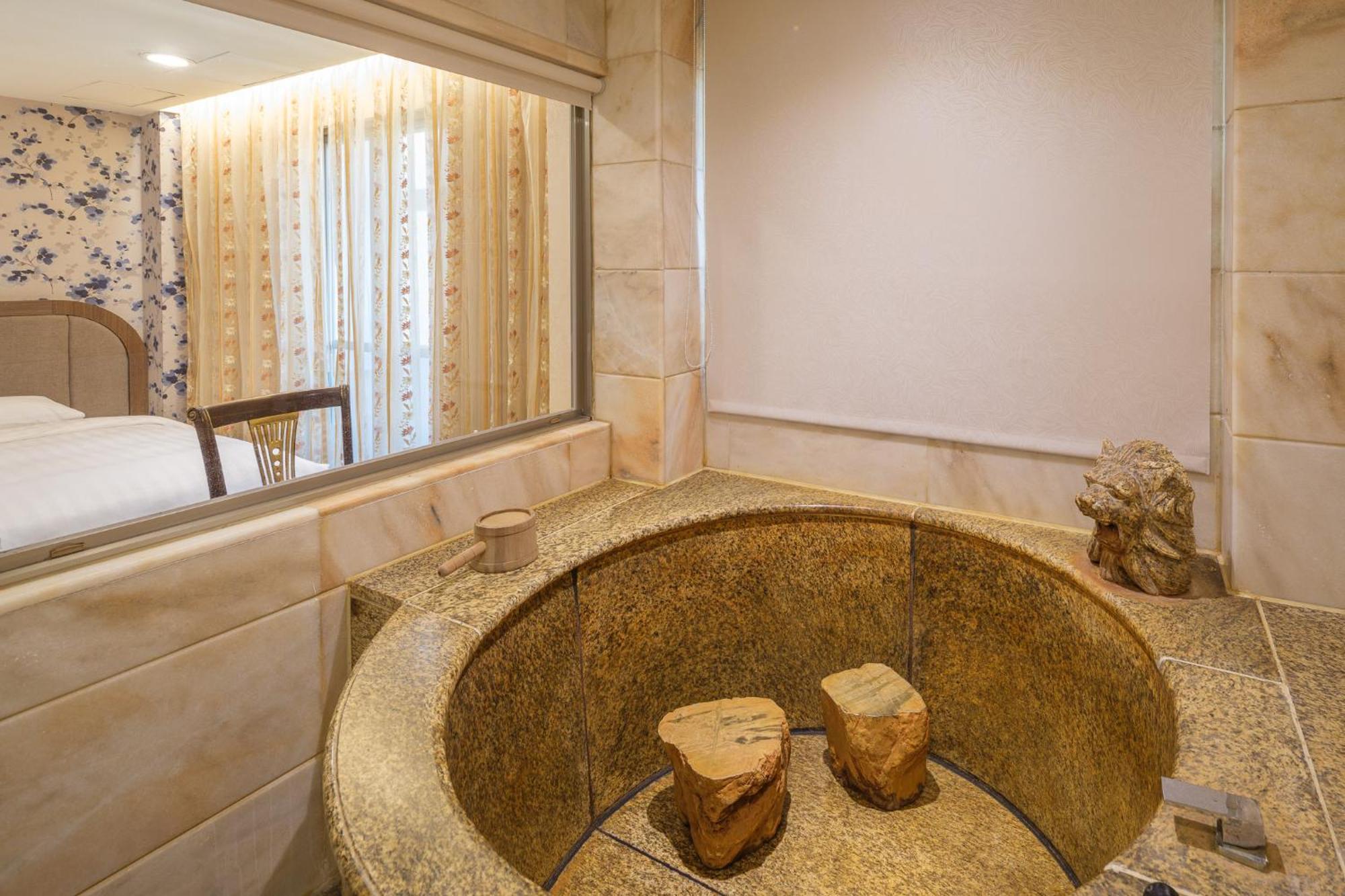 Grand Pleasure Spring Hotel Taipeh Exterior foto